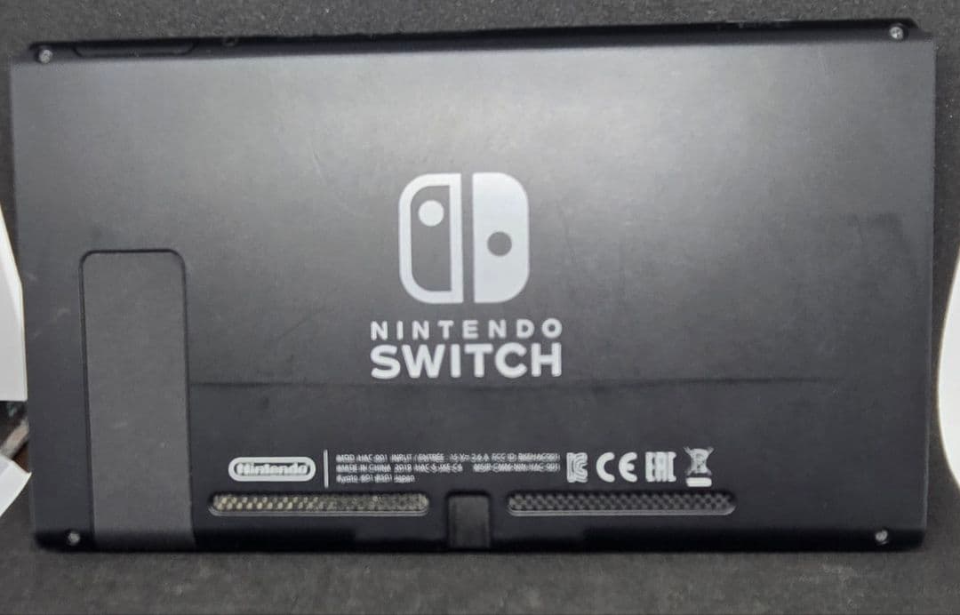 《yg　》　　Nintendo Switch 　本体