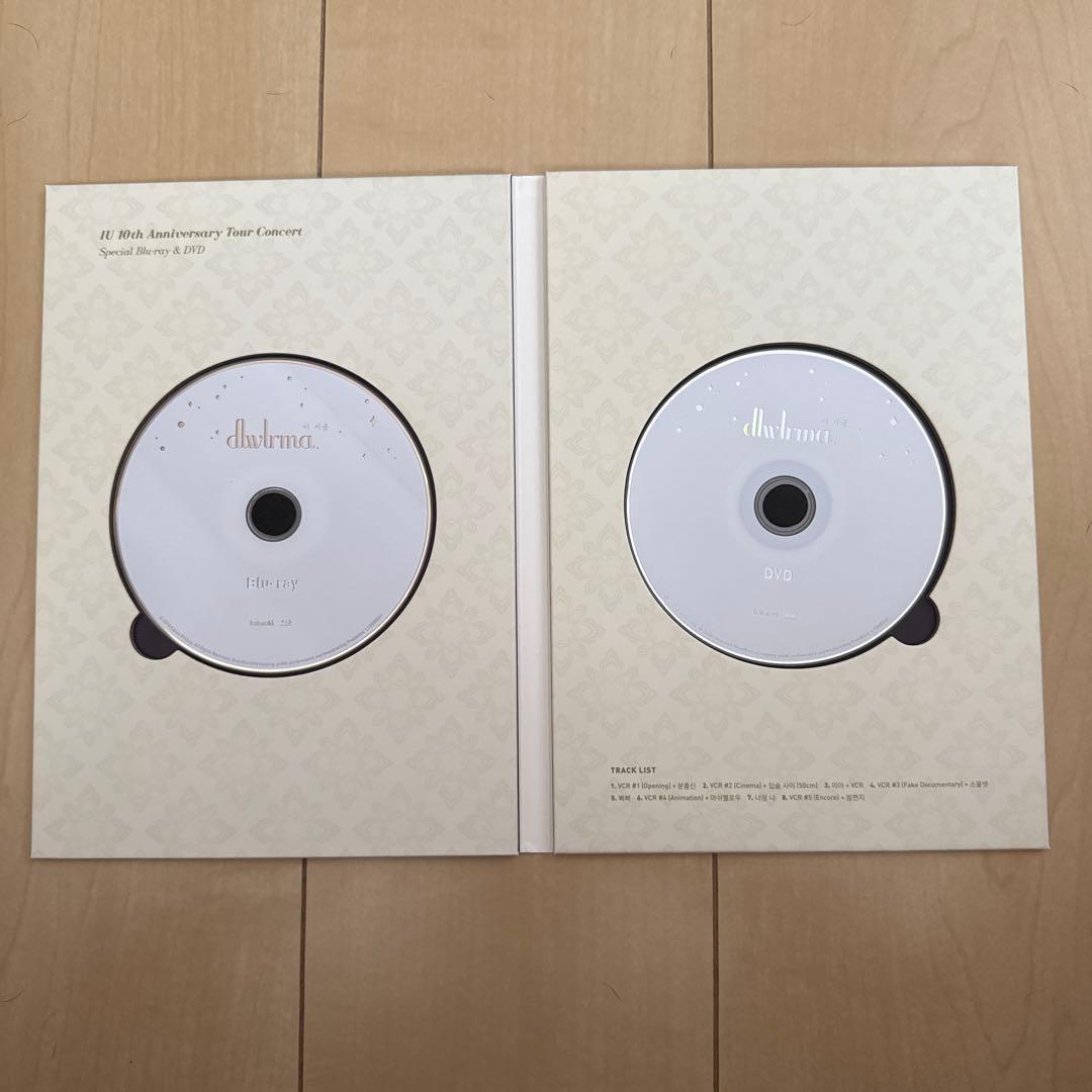 IU dlwlrma 10th Anniversary BD & DVD