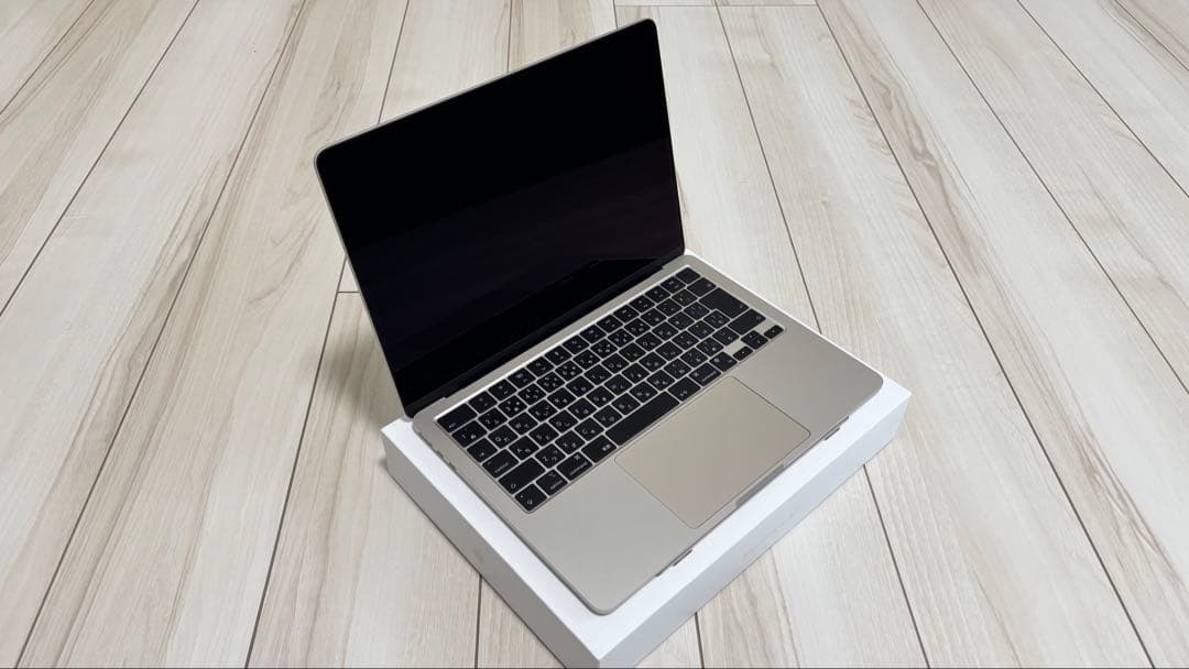 【美品】Macbook Air M2 / STL /メモリ8GB/ 256GB Apple 15