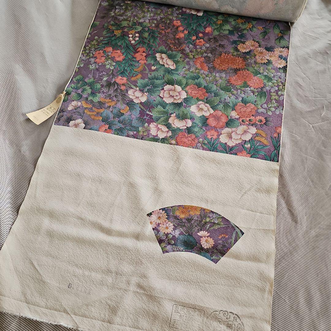 【正絹着尺反物】★花柄模様★薄紫地★正絹 リサイクル着物】反物 小紋 正絹 紫黒色（しこくしょく） 丹後ちりめん