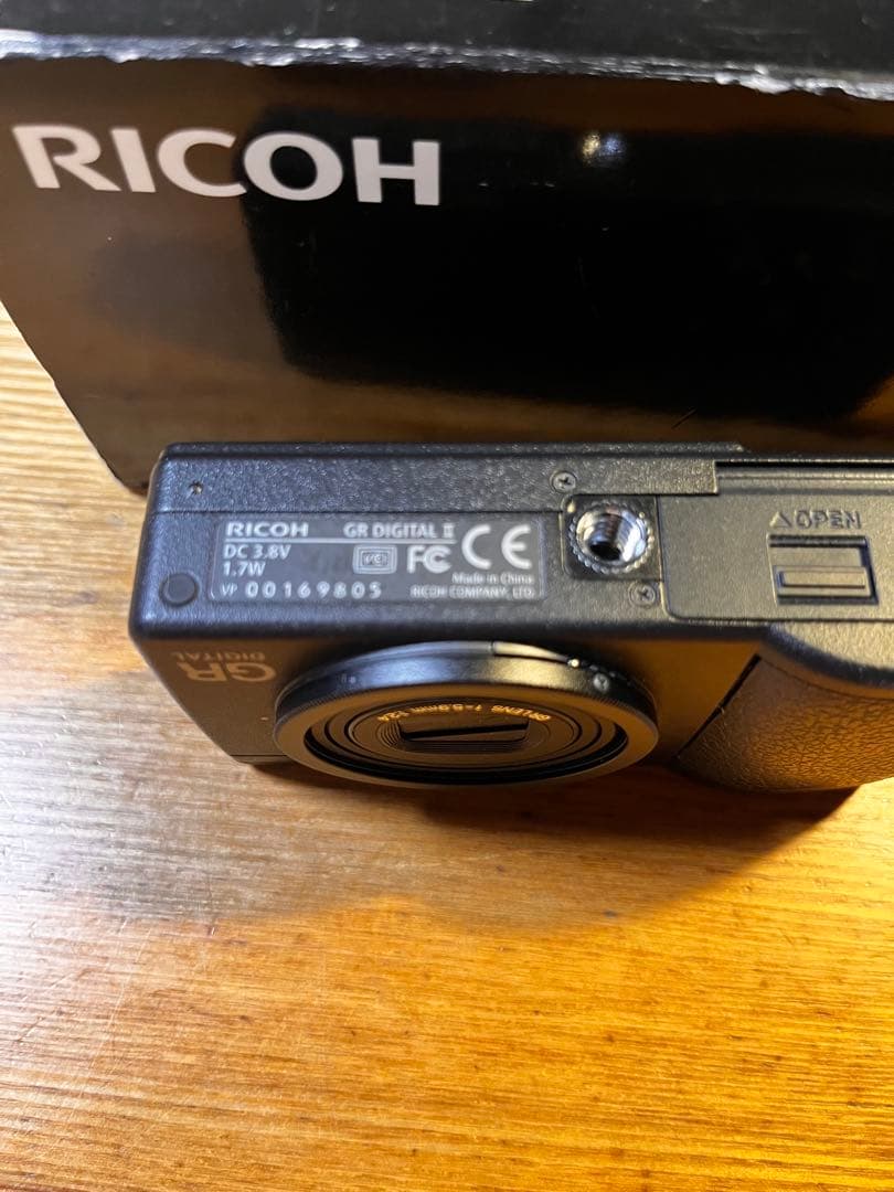 訳ありジャンク品 RICOH GR DIGITAL II 本体と付属品