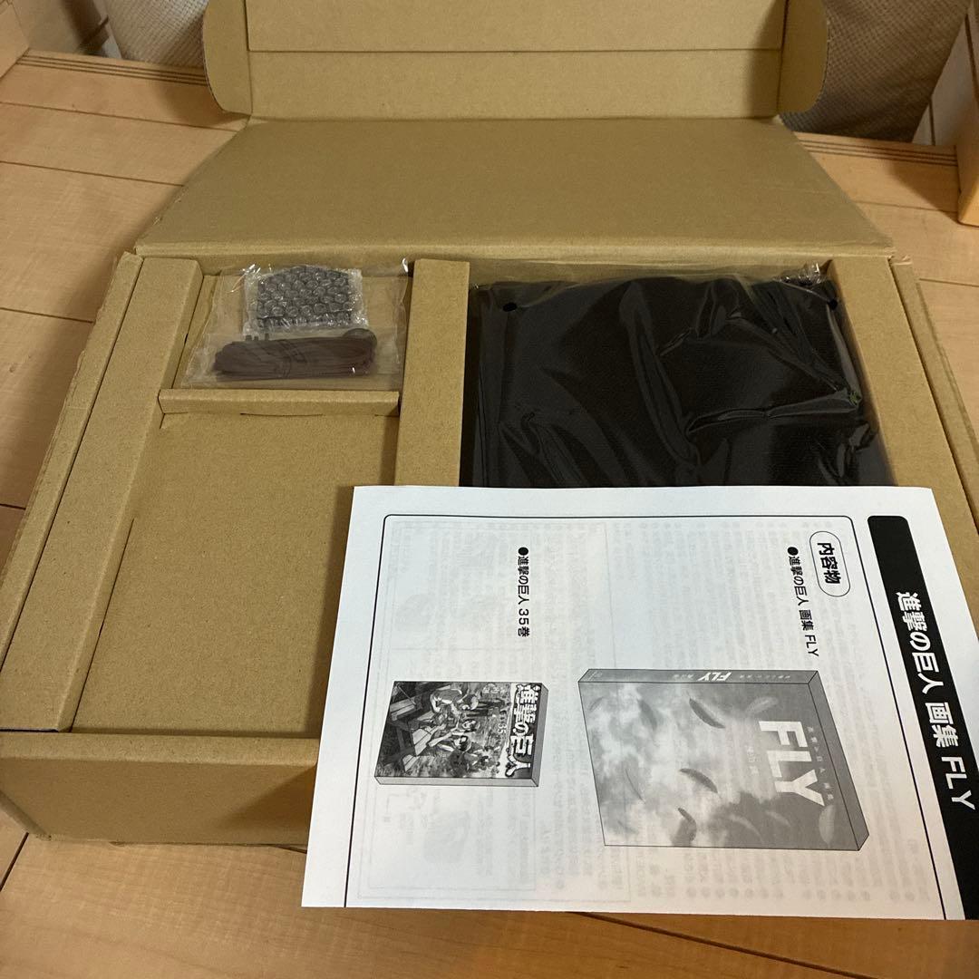 進撃の巨人 画集 FLY 35巻欠品 諫山創 attackontitan 進撃の巨人』、全世界待望の画集「進撃の巨人 画集 FLY」予約受付