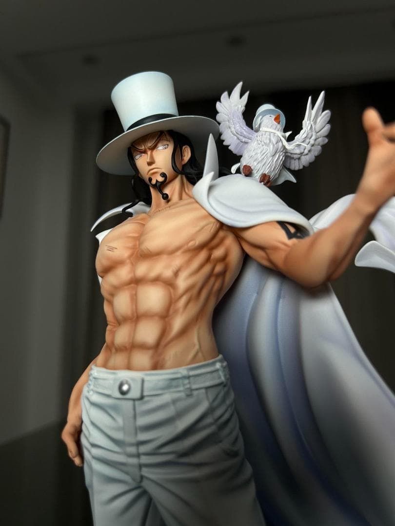 ワンピース CP0 ロブ・ルッチ フィギュア ガレージキット 塗装済み完成