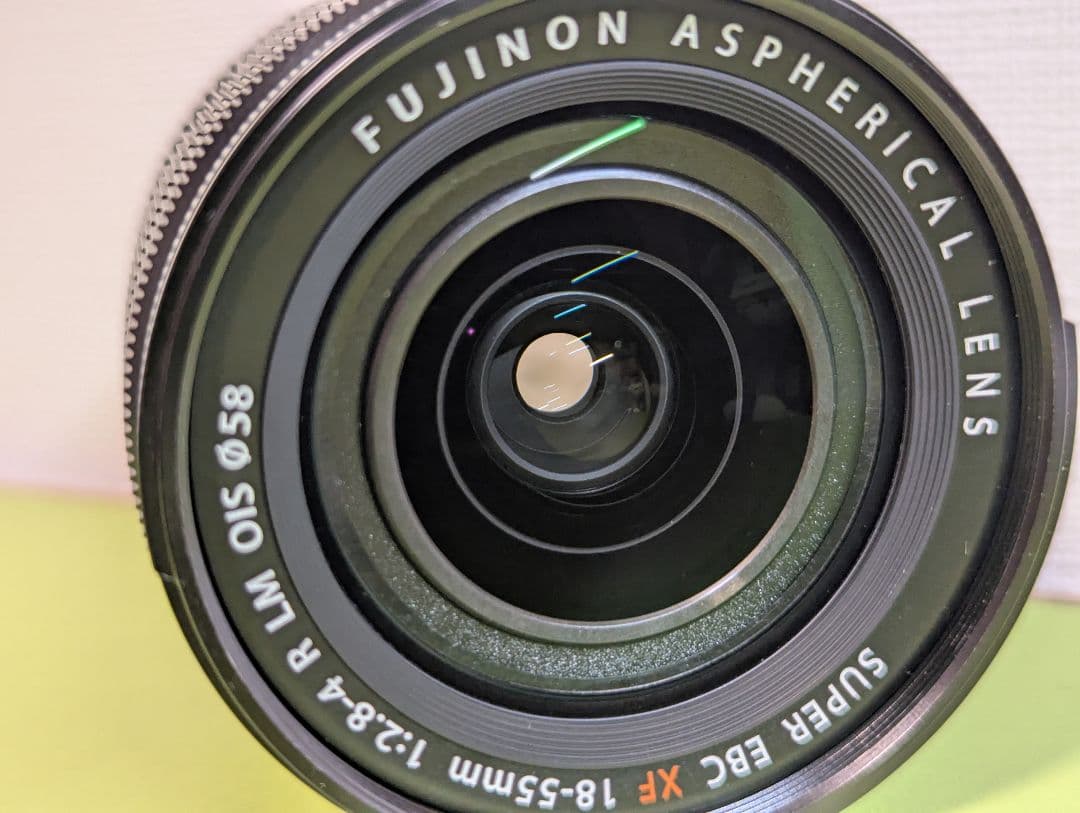 Fujifilm XF 18-55mm f2.8-4 ズームレンズ