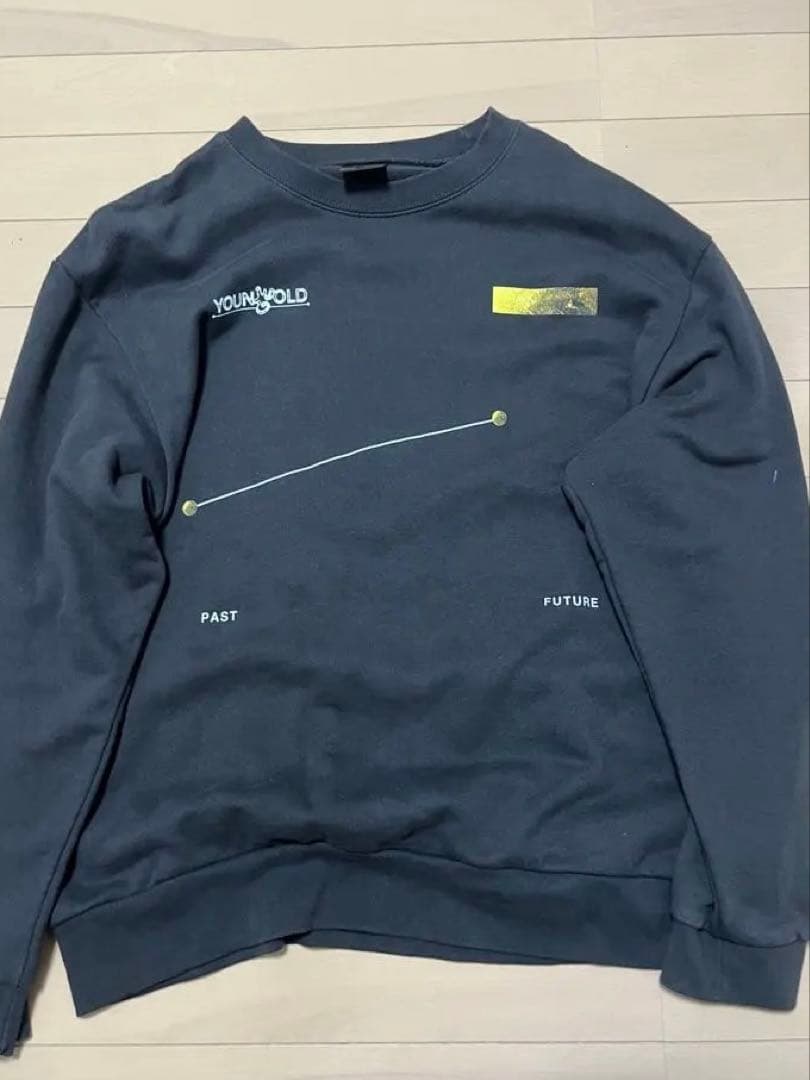SixTONESツアー「YOUNG OLD」トレーナー - メルカリ