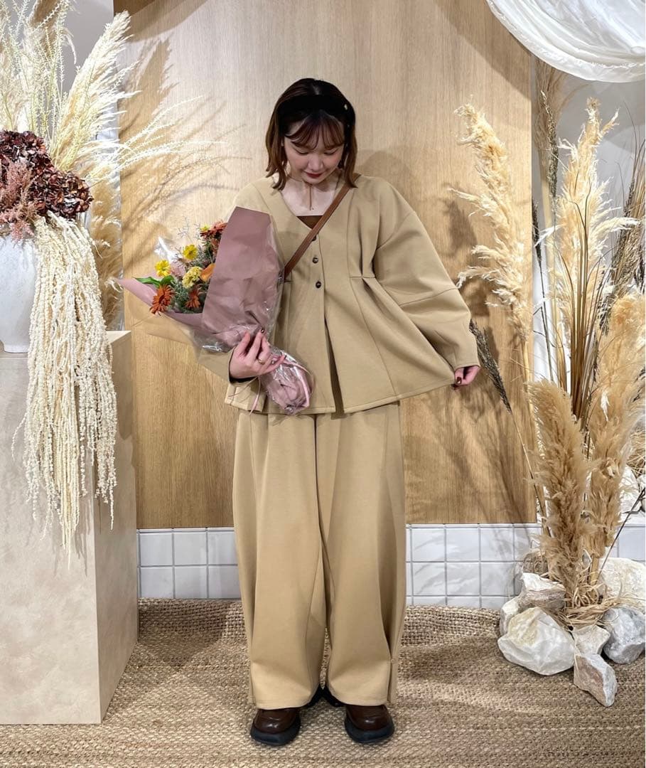 完売品】OLUN コクーンペプラムカーディガン Mサイズ ベージュ きり