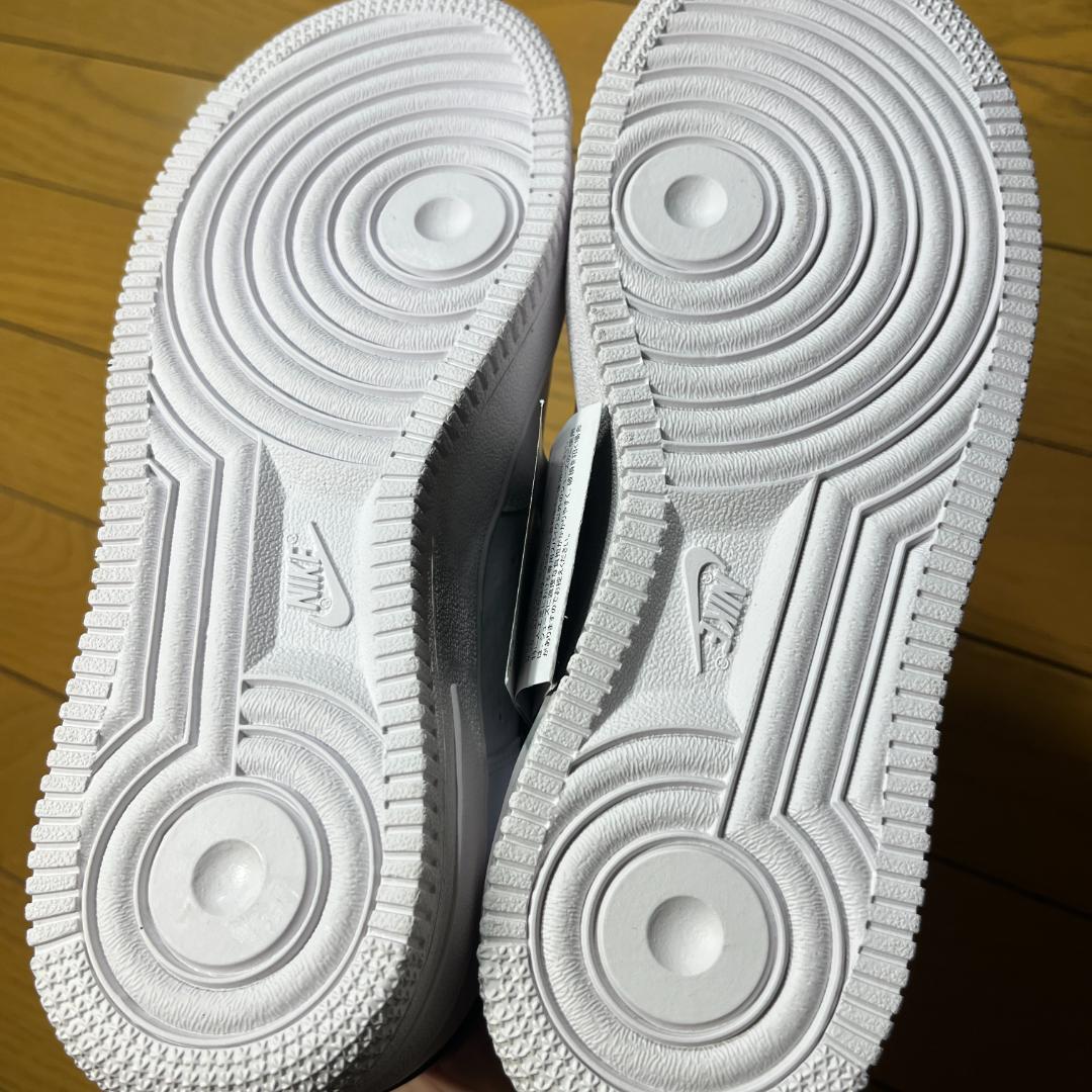 [新品] Nike Air Force 1 ホワイト/ブラック 23.5cm