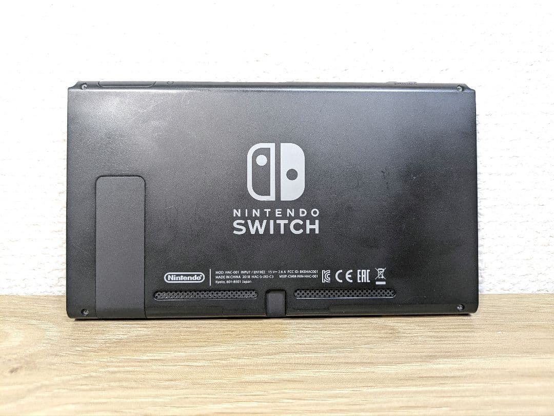 《付属品完品》NintendoニンテンドーSwitch　旧型　2018年製