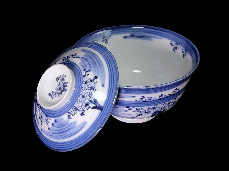 古伊万里 染付 輪線 桜花紋に霞の図 蓋茶碗 E864AS-COh