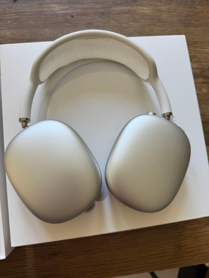 AirPods Max シルバー Apple Amazon.co.jp: Apple AirPods Max 無線 - シルバー : 家電＆カメラ