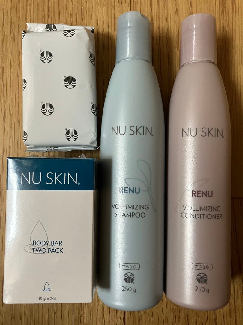 新品未使用NU SKIN RENU シャンプーコンディショナーセット