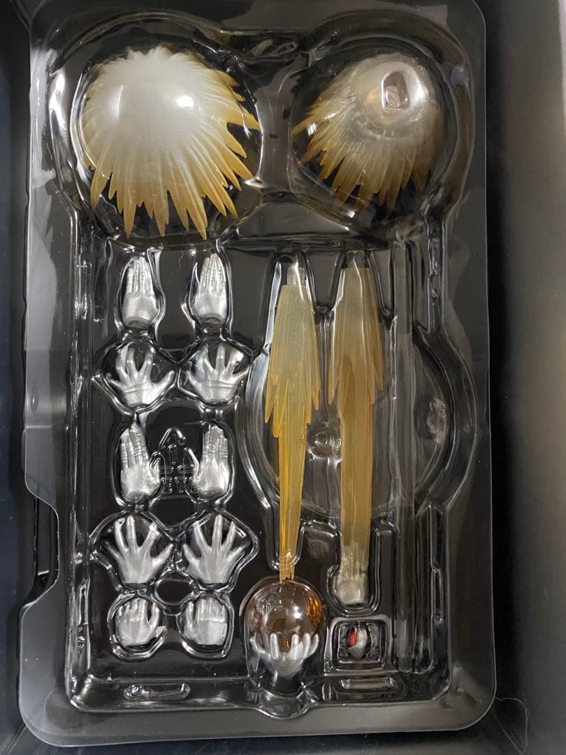 S.H.Figuarts フィギュアーツ　ティガ パワータイプ　ゴルザつき