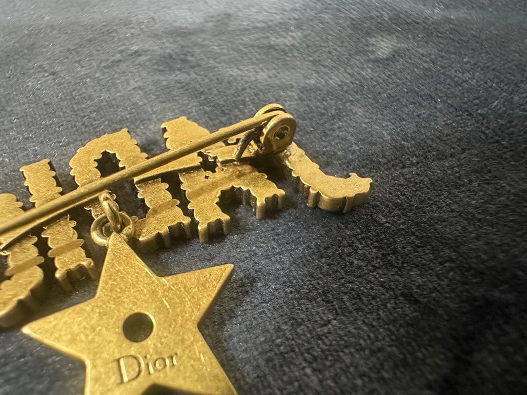 NR/7.30/10 DIOR ブローチ　スター　ラインストーン