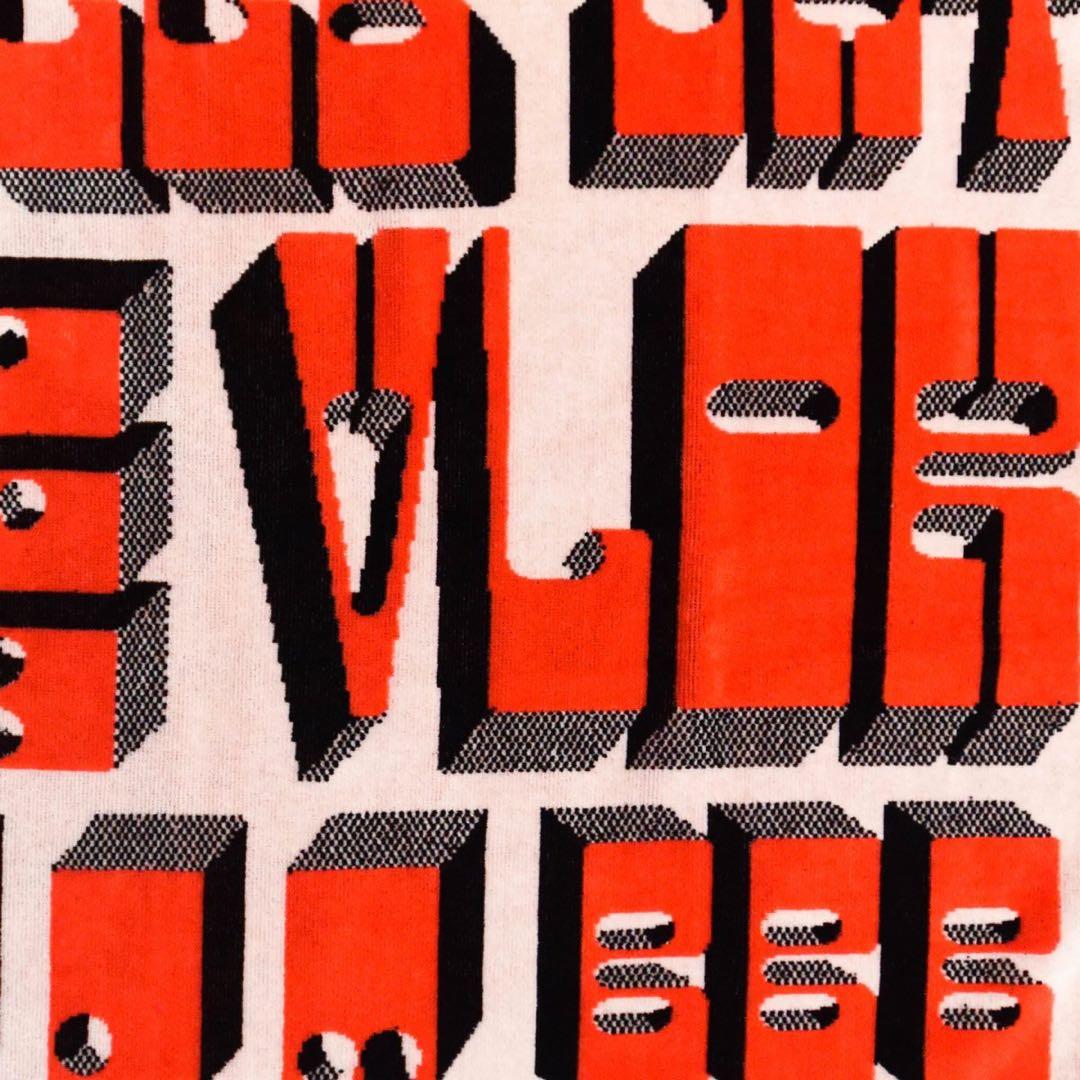 世界限定40枚バリーマッギー タペストリー ビーチタオル USA製 - メルカリ