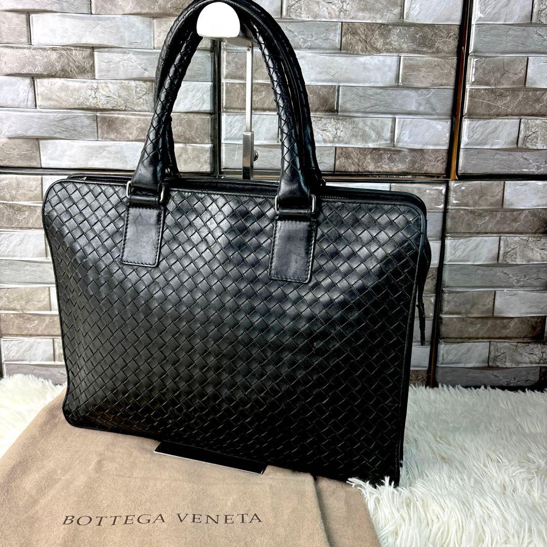 ボッテガヴェネタビジネスバッグイントレチャートレザーブラックA4可能