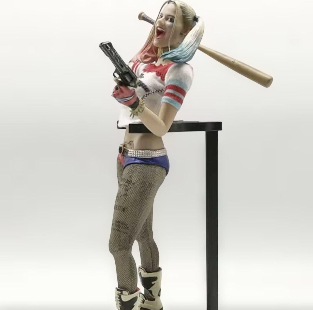 30cm ハーレイクイン 1/6 バットマン スーサイド スクワッド