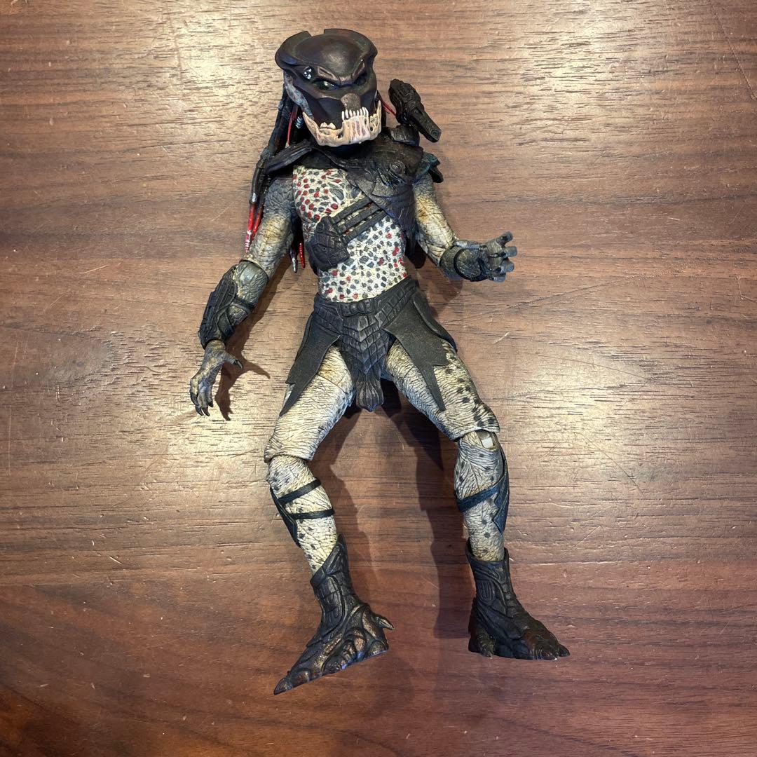 ネカ プレデター バーサーカープレデター マスクバージョン - メルカリ