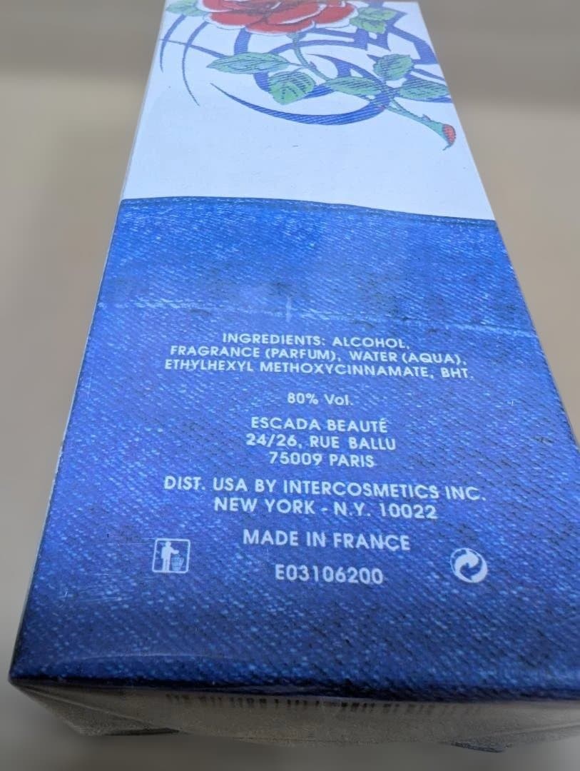ESCADA IBIZA HIPPIE 香水 80% Vol. - メルカリ