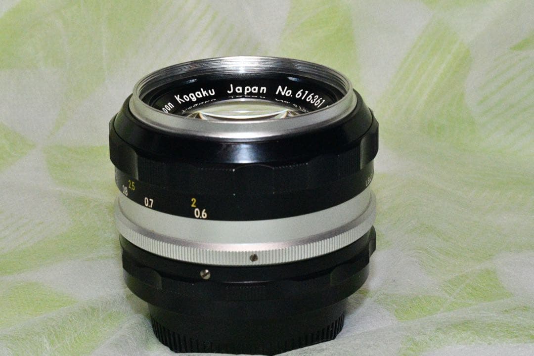 《美品・動作品》 Nikon FE + 標準レンズ付きフィルムカメラ　a0344