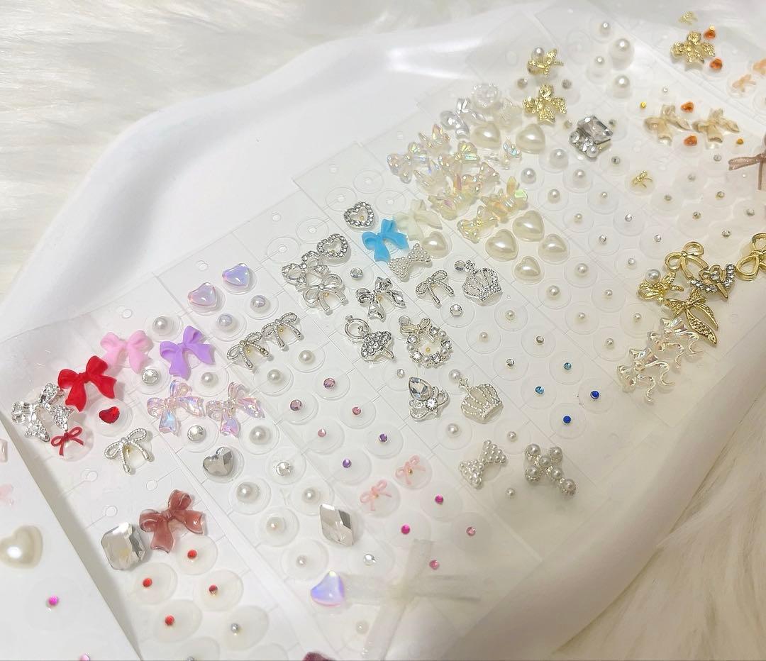 耳ツボジュエリー 11シートまとめ売り 訳あり - メルカリ