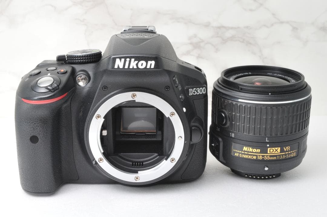 Nikon D5300⭐️ダブルレンズ Wi-Fi スマホ転送 高画質 - メルカリ