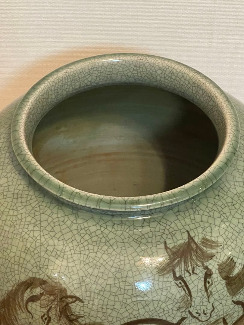 古い大堀相馬焼骨董希少品。特大，大形冰裂開片壺 描金