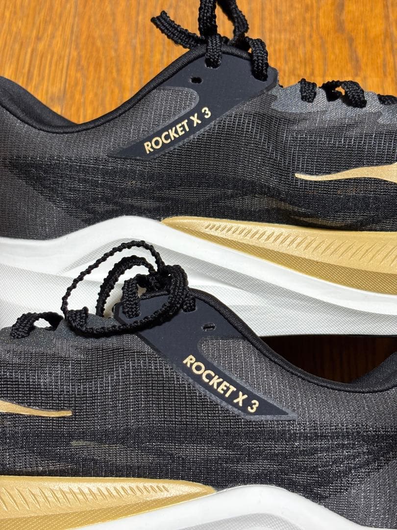 【新品】HOKA ROCKET X3 虎視眈々パック 27.5cm