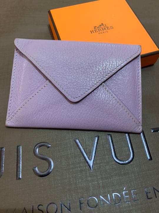 【週末限定値下げ】美品　エルメス　カードケース　名刺入れ HERMES（エルメス） （未使用 展示品）エルメス ベアン カードケース