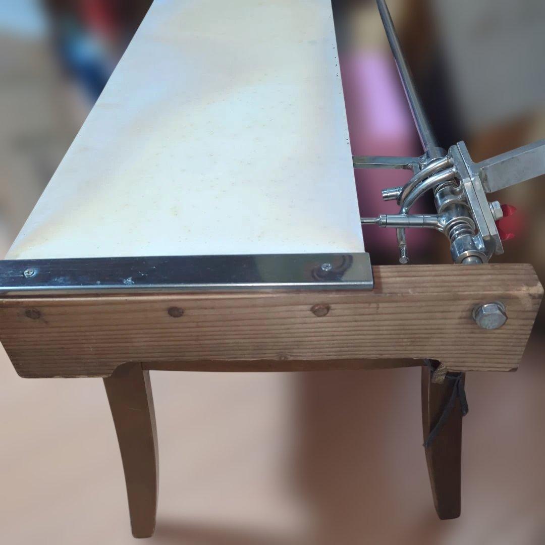 麺切りカッター 麺切り台 完動品 台の下部の横木が1