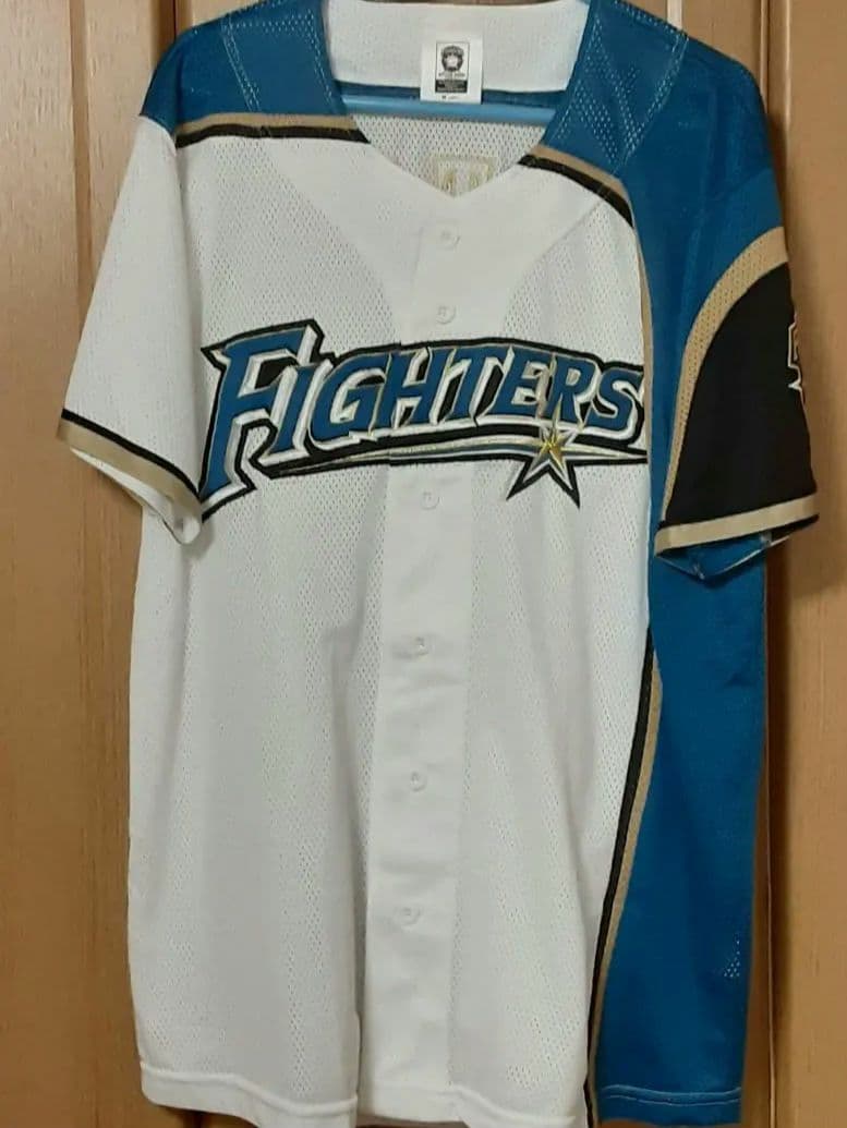 未使用】大谷翔平ミズノ刺繍入りユニフォームMサイズ日本ハム