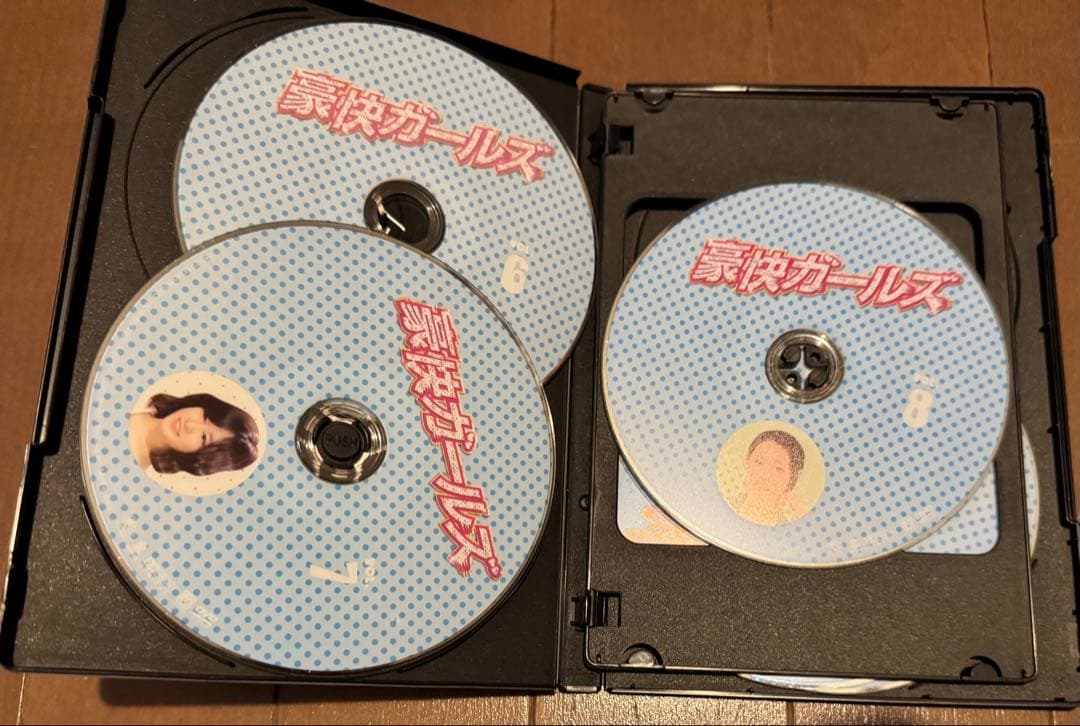 【美品】豪快ガールズ DVDセット Vol.1 & 2