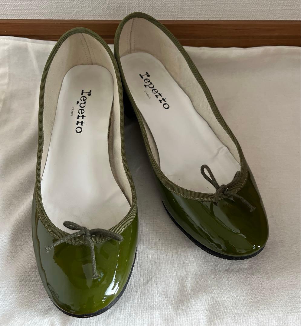 レペット/バレリーナ/グリーン/カーキ/39 バレリーナ | ウィメンズ | シューズ | Repetto（レペット）日本公式
