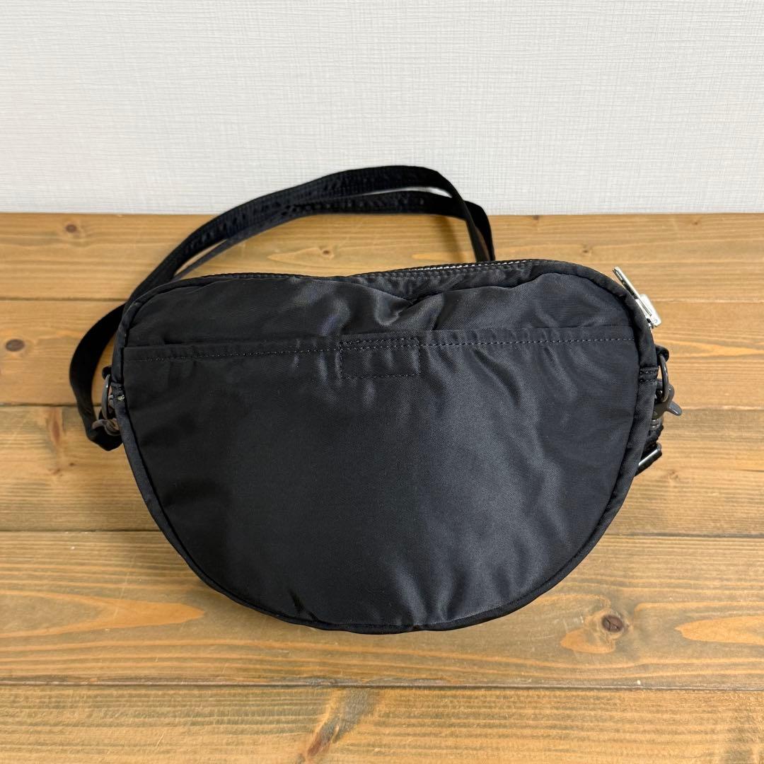 美品】PORTER タンカー オーバル ショルダーバッグ ハーフムーン