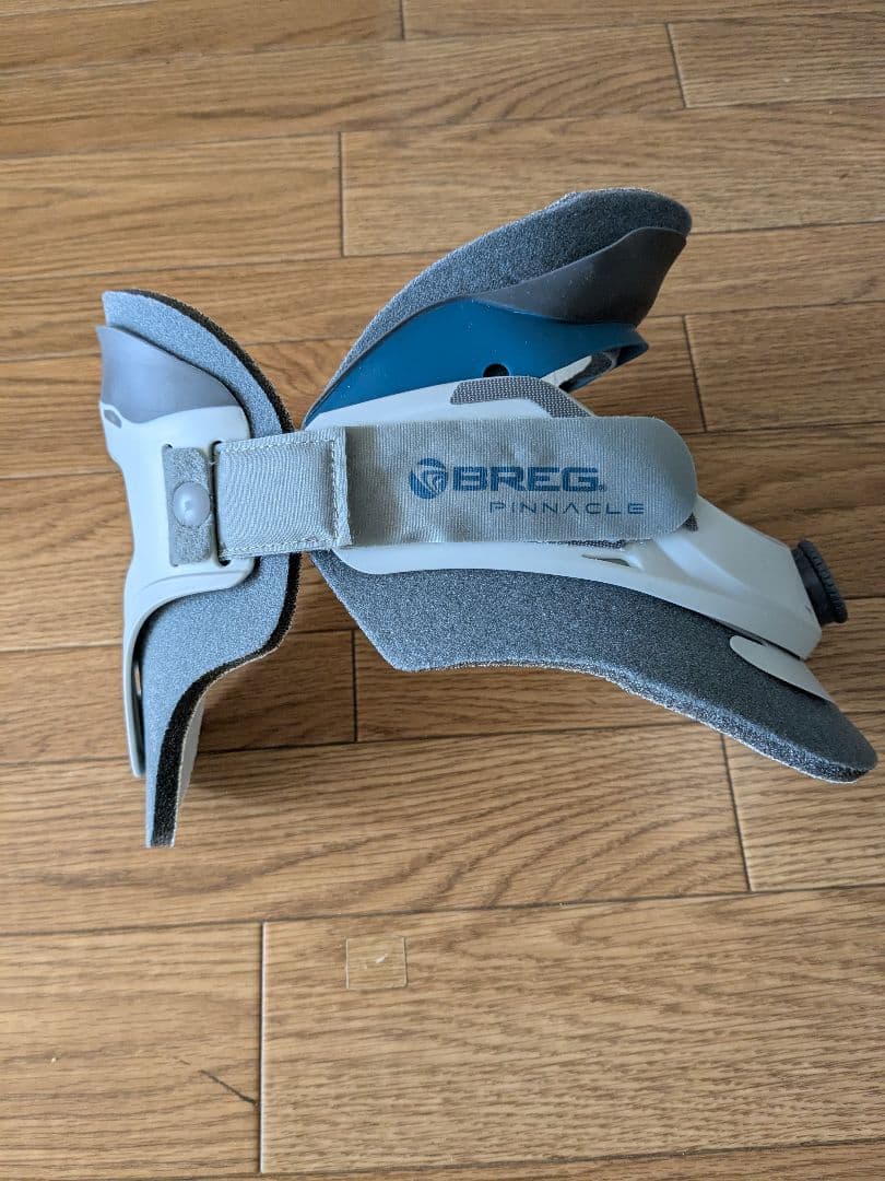 BREG Pinnacle 医療用 頚椎カラー 首コルセット - メルカリ