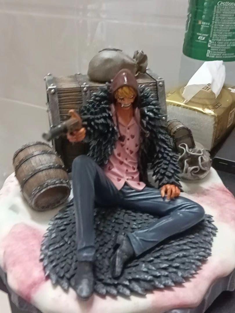 ワンピース ドフラミンゴ vs コラソン ガレージキット ガレキ