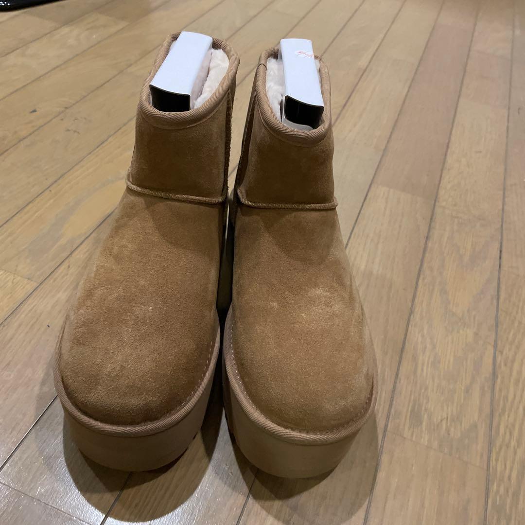 UGG ムートンブーツ ベージュ UGG WOMEN MINI BAILEY BUTTON Ⅱ CHESTNUT アグ ウィメンズ ムートン