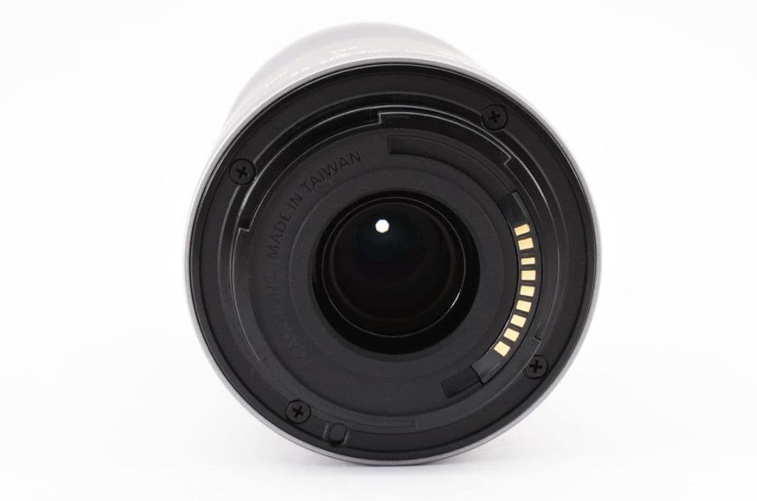 11月7日限定♪Canon EF-M 55-200mm IS STM シルバー
