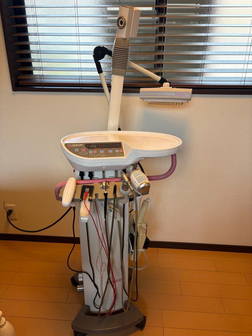 タカラベルモントEsty Grande 送料込 CANDY | ミラー・サロン家具・ワゴン等 | 製品情報 | タカラベルモント