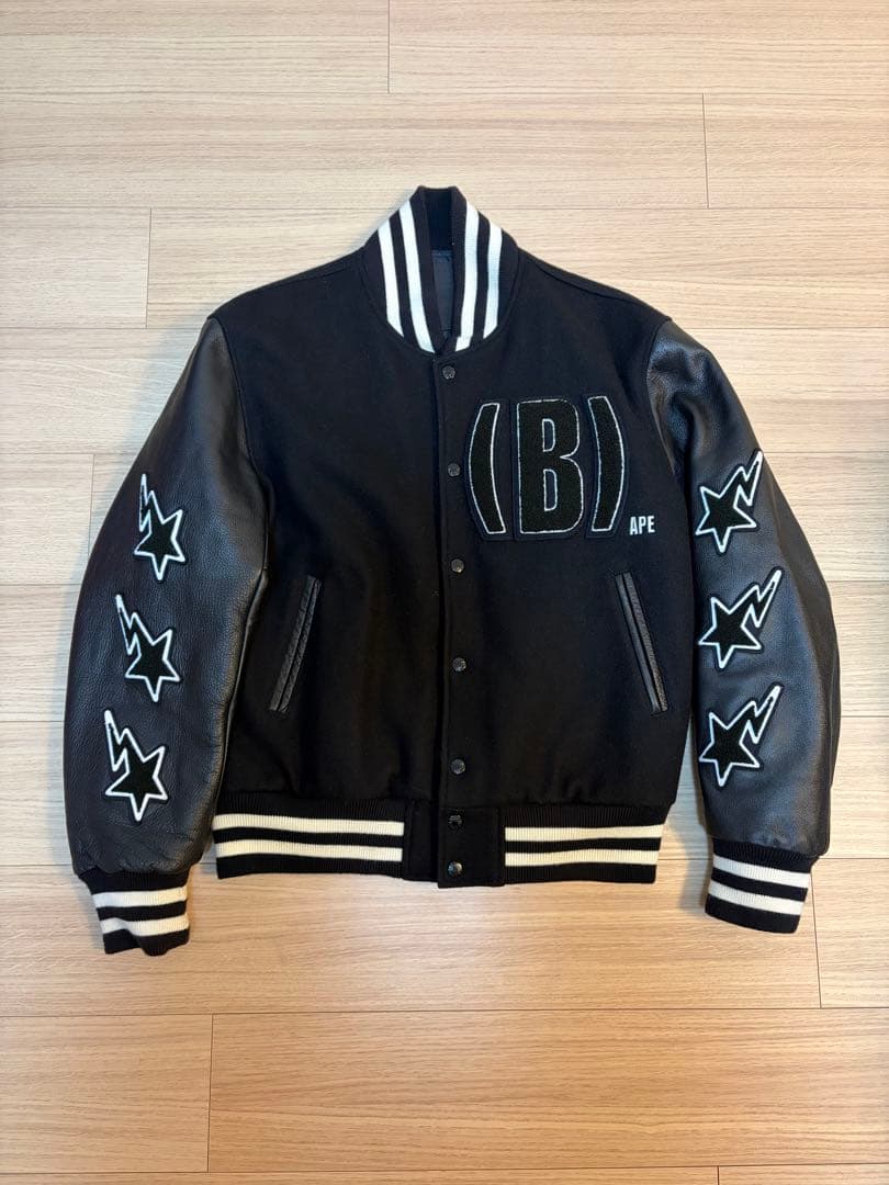 アベイシングエイプ 非売品スタッフ限定スタジャン 黒 L ☆非売品☆ スタッフ限定 袖レザー スタジャン Mサイズ a bathing ape