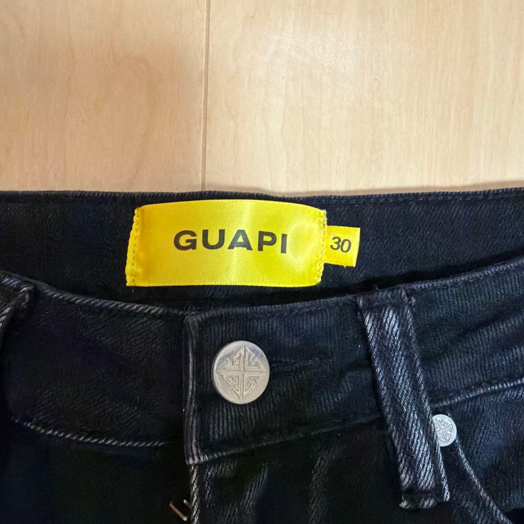 GUAPI 星型刺繍 フレアデニムパンツ 30 - メルカリ
