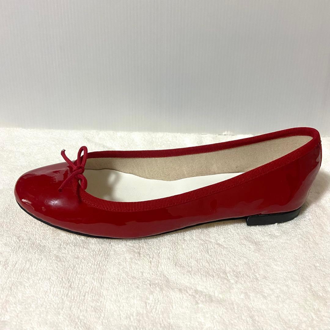 美品レペット　バレエシューズ　エナメル　レッド　37 23.5cm