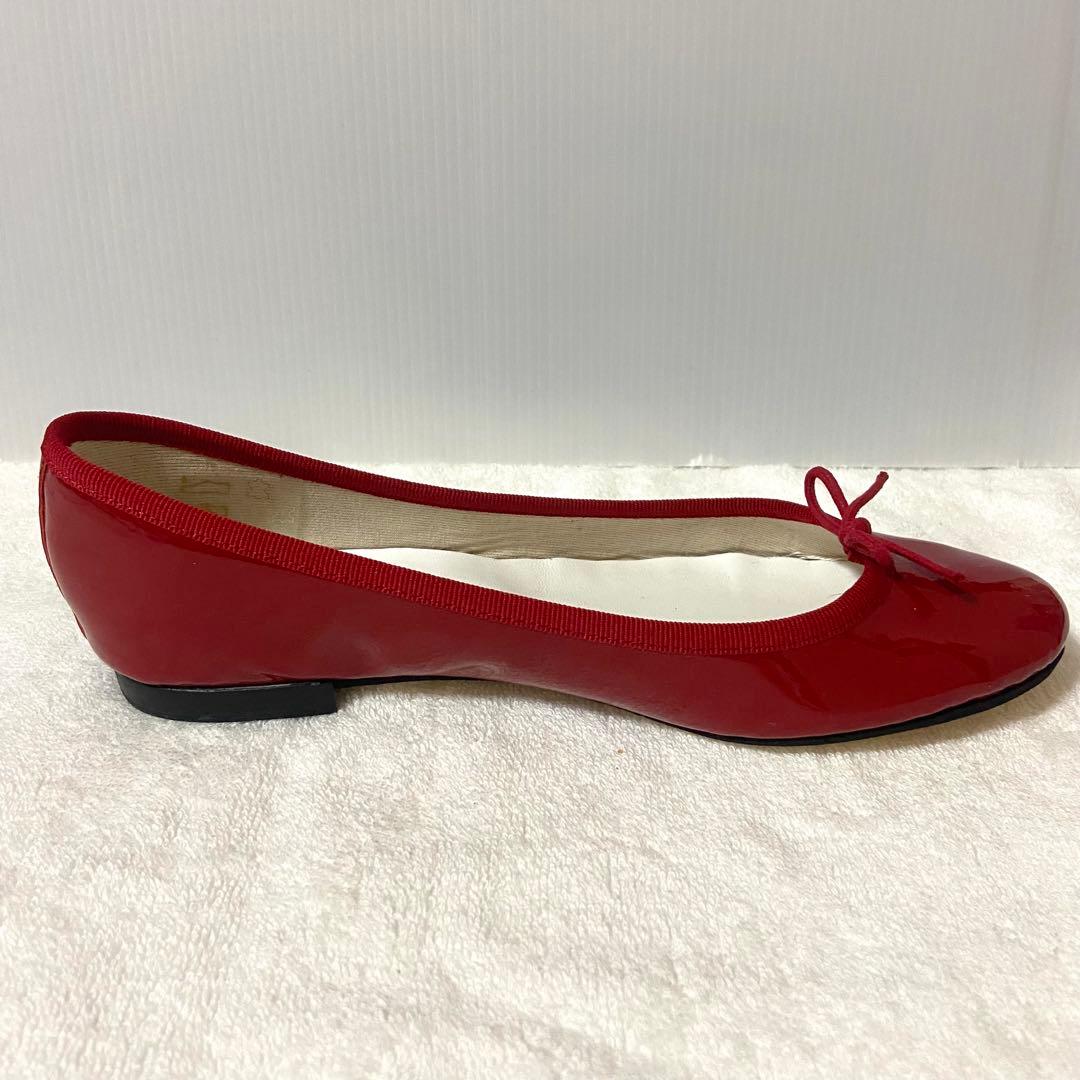 美品レペット　バレエシューズ　エナメル　レッド　37 23.5cm