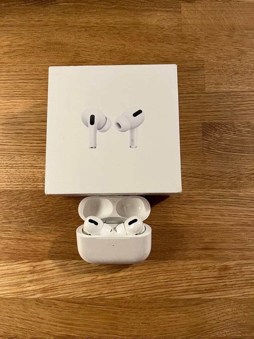 週末限定価格 airpods pro(第一世代)