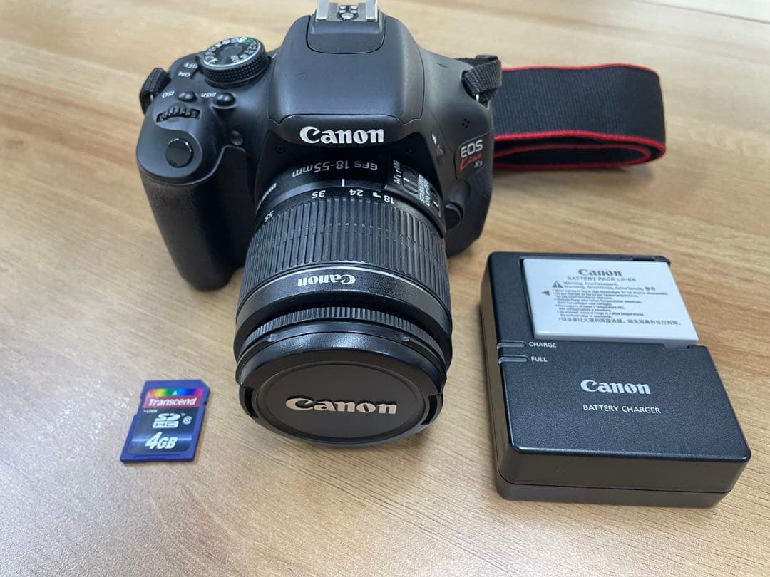 Canon DS126311 一眼レフカメラ CANON (キャノン) デジタル一眼レフカメラ EOS Kiss X5 DS126311 1800