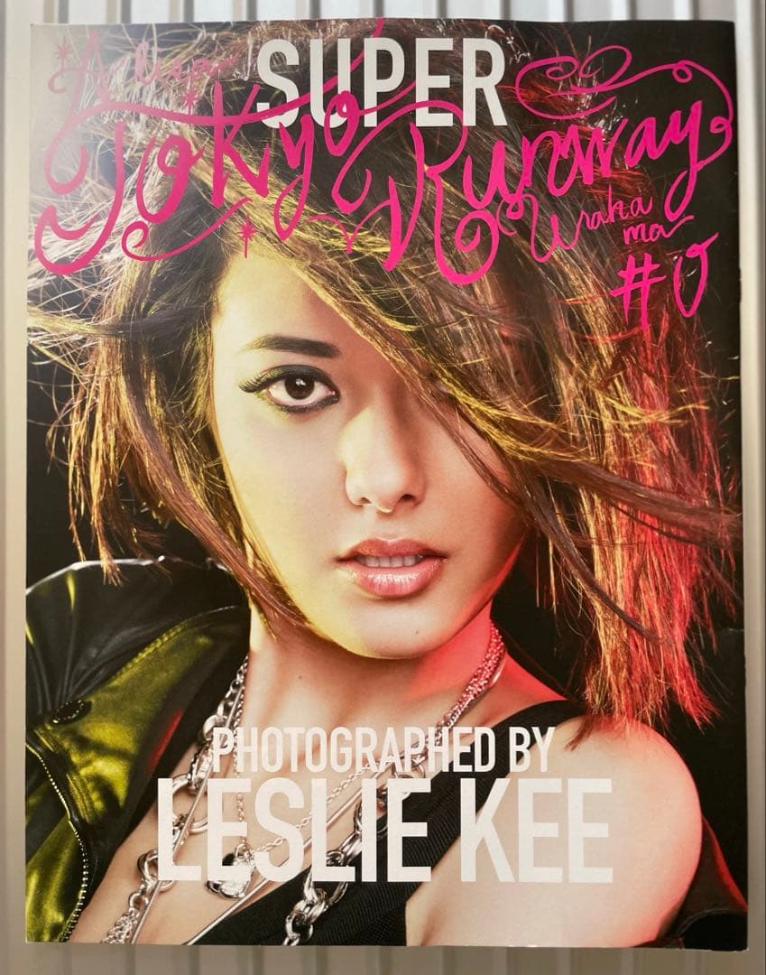 LESLIE KEE SUPER TOKYO RUNWAY #0 - メルカリ