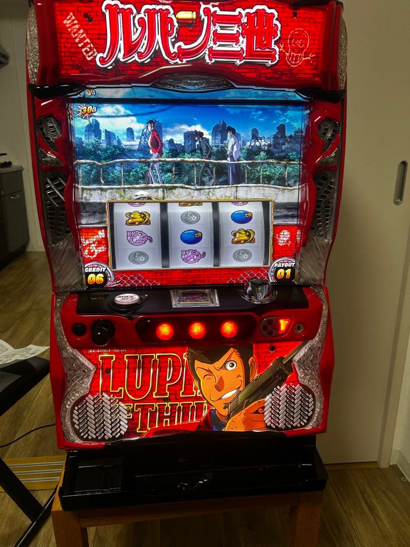 ルパン三世 スロット 実機 6号機 - メルカリ