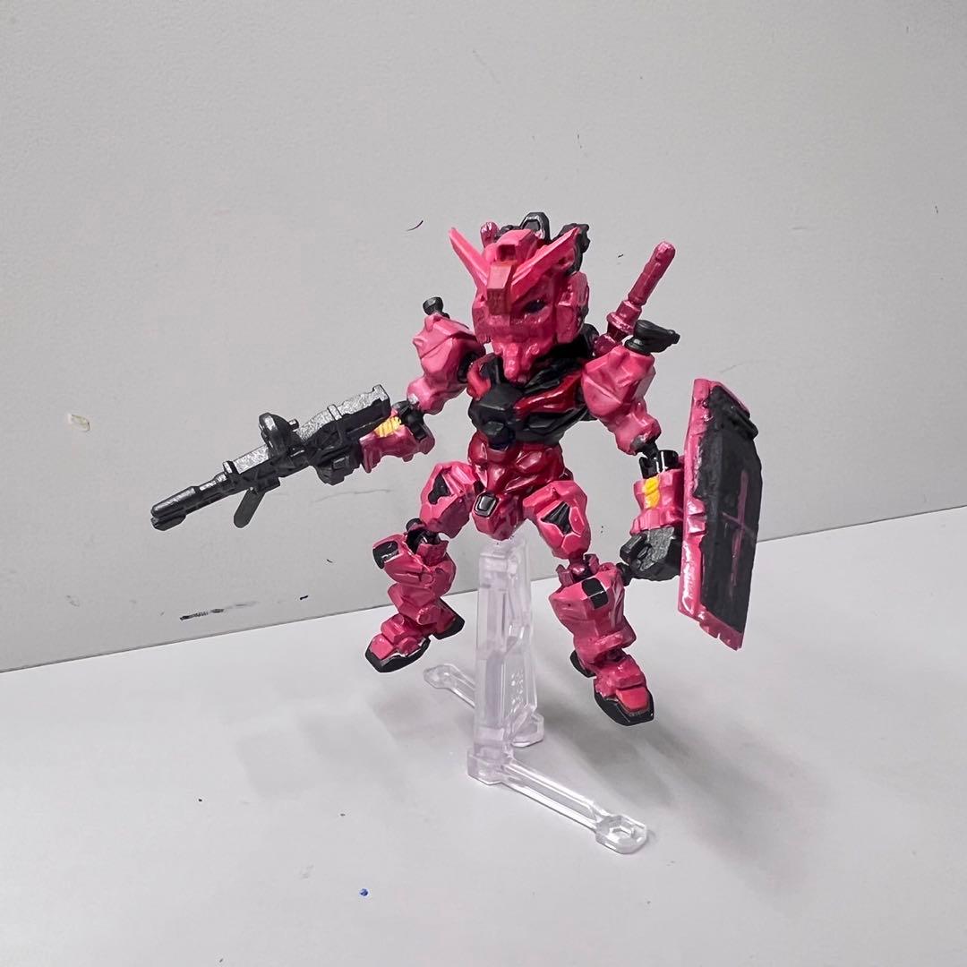 コンバージ ガンダム モビルスーツアンサンブル 赤いガンダム - メルカリ