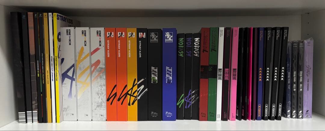 straykids スキズ アルバム CD 37点 まとめ売り 2026年最新】スキズ アルバム まとめ売りの人気アイテム - メルカリ