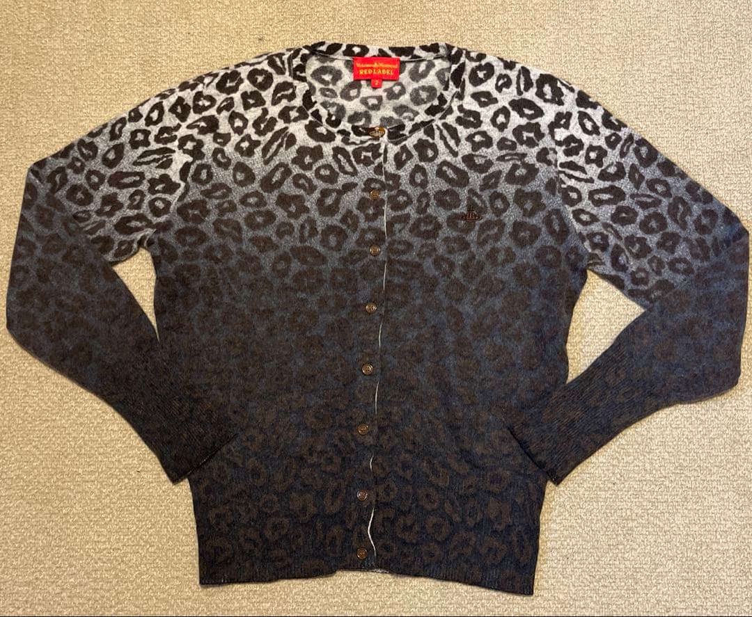 本日のみセール❗️ヴィヴィアンウエストウッド　豹柄カーディガン Vivienne Westwood（ヴィヴィアンウエストウッド） Vivienne Westwood
