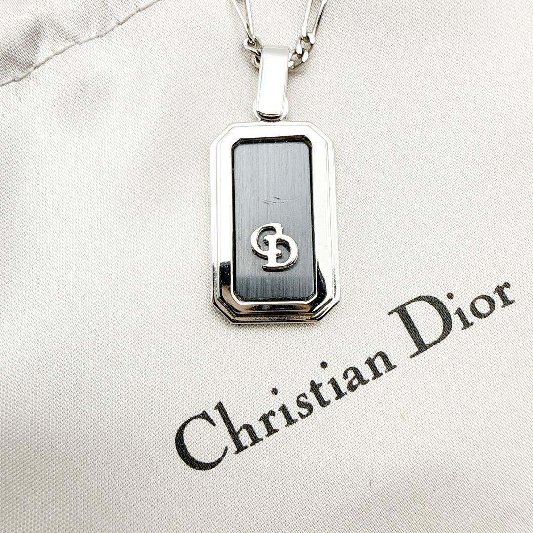 3057 人気✨ Dior ネックレス CD ロゴ 希少 刻印 - メルカリ